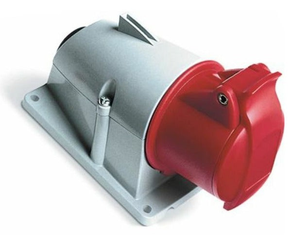 ABB Vägguttag 16A CEE 416-6 IP44 utanpåliggande